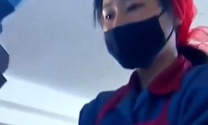 朝鲜防疫最新画面曝光：工人们整齐地戴着口罩